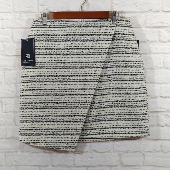 bagatelle Dresses & Skirts - F Bagatelle Collection Cream Black Shimmer Wrap Asym Tweed Skirt NWT Size M